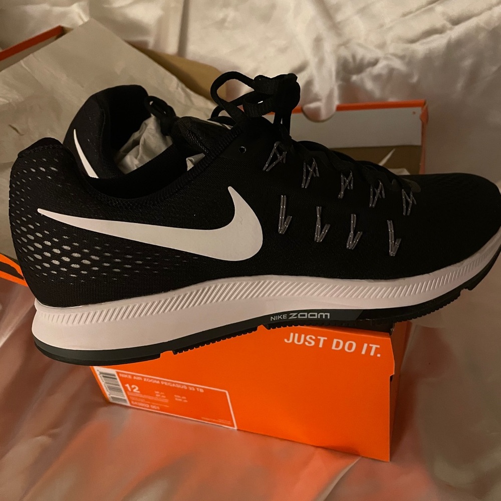 Men’s Nike Air Zoom Running Shoes